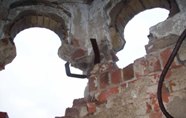 zerstörte Kuppel des Turmes